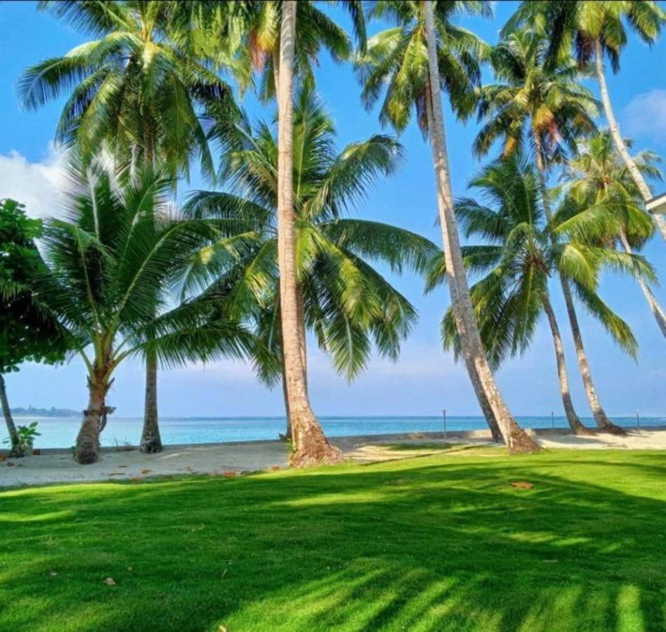 Nasara Resort Mentawai Tua Pejat Exteriör bild