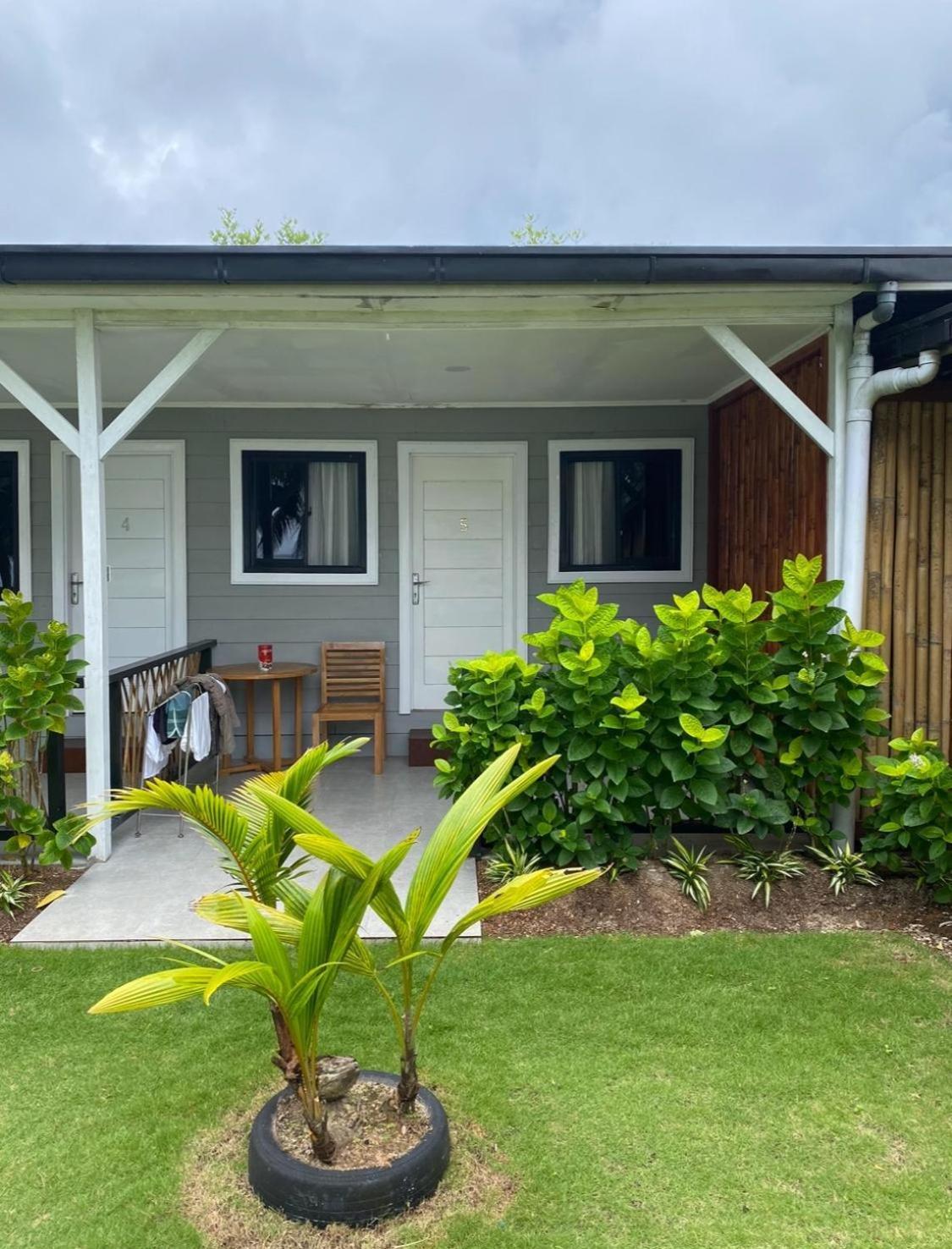 Nasara Resort Mentawai Tua Pejat Exteriör bild